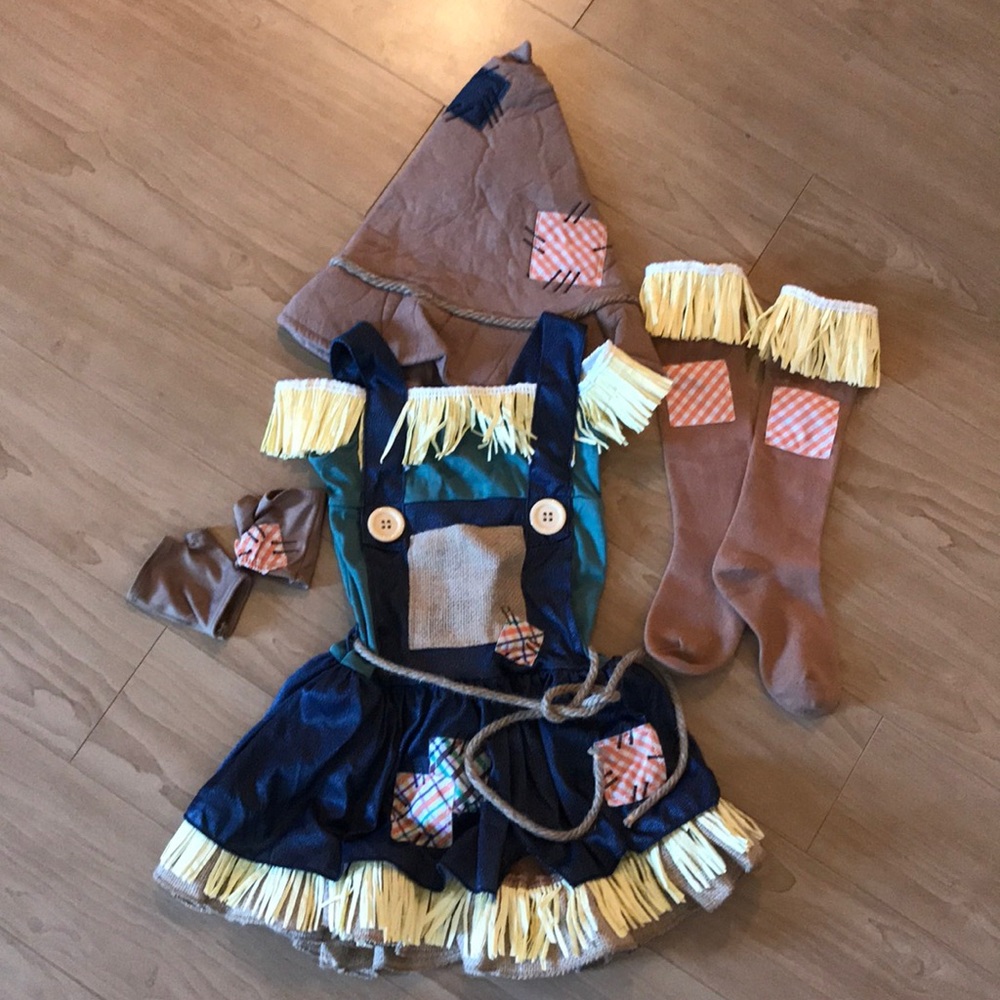 Scarecrow costume for kids